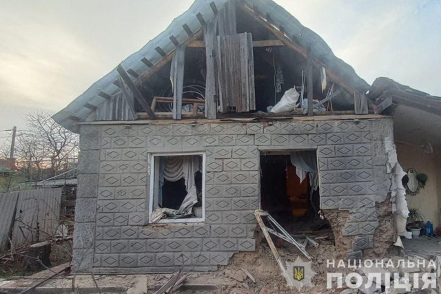 Повреждены инфраструктурные объекты и многоэтажки: последствия обстрела Никопольщины