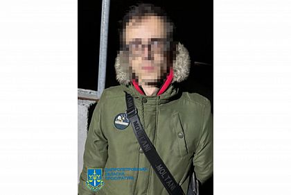 На Дніпропетровщині затримали підозрюваного у зґвалтуванні 7-річної падчерки
