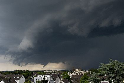 Неблагоприятные метеорологические условия в Кривом Роге: рекомендации