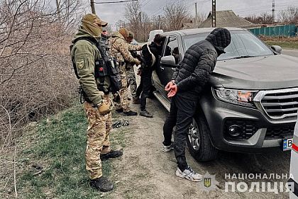 Поліція викрила 5 криворіжців, які вкрали 50 тисяч літрів нафти