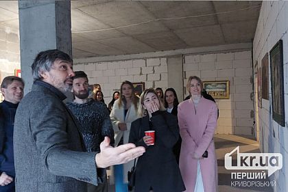 В Кривом Роге открылась выставканеофициального искусства Одессы