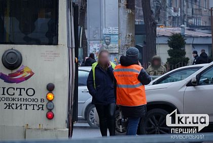 В Кривом Роге троллейбус попал в ДТП