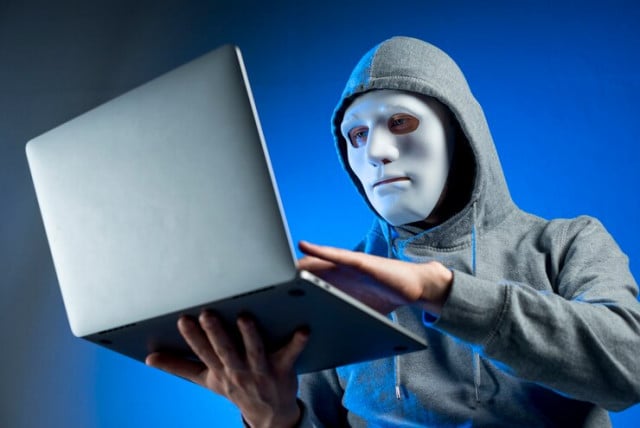 Осторожно, фейк: криворожан предупреждают о мошенничестве в соцсетях от имени Укрэнерго