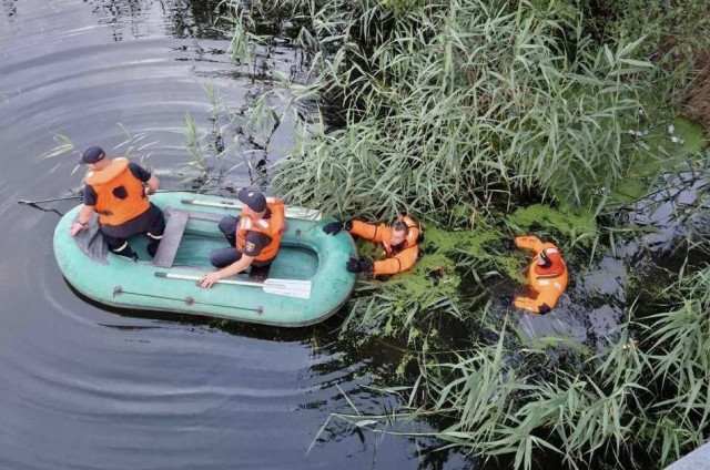 На Дніпропетровщині з річки дістали тіло 9-річного хлопчика