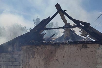 Постраждав літній чоловік: окупанти атакували 5 громад Нікопольщини