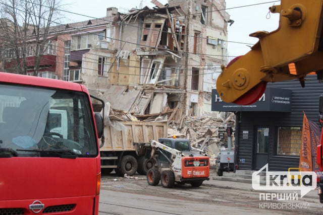 8 криворожан, пострадавших от ракетного удара по Кривому Рогу, еще в больнице