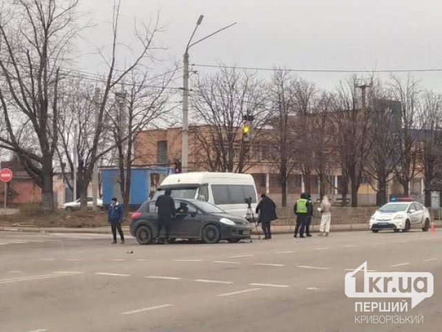 ДТП у Кривому Розі: маршрутка зіштовхнулась з легковиком