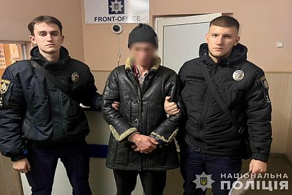 В Днепре полиция задержала нападавшего, который убил мужчину кухонным ножом