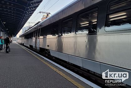 Укрзалізниця вдвое увеличила лимиты интернета в поездах Интерсити