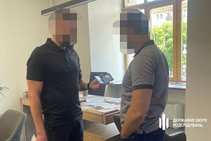 Чиновнику КГГА сообщили о подозрении за взятки от столичных автоперевозчиков
