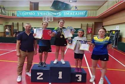 Криворожские теннисисты завоевали призовые места на областном чемпионате