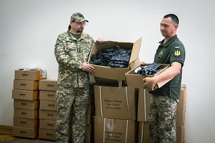 Днепропетровщина передала турникеты и бандажи на фронт благодаря Польше