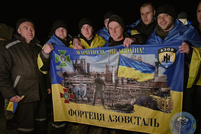 Украина вернула с российского плена 100 военнных