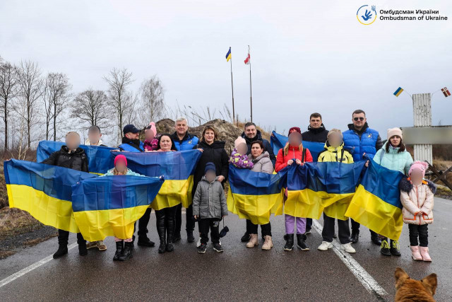В Украину удалось вернуть 11 детей