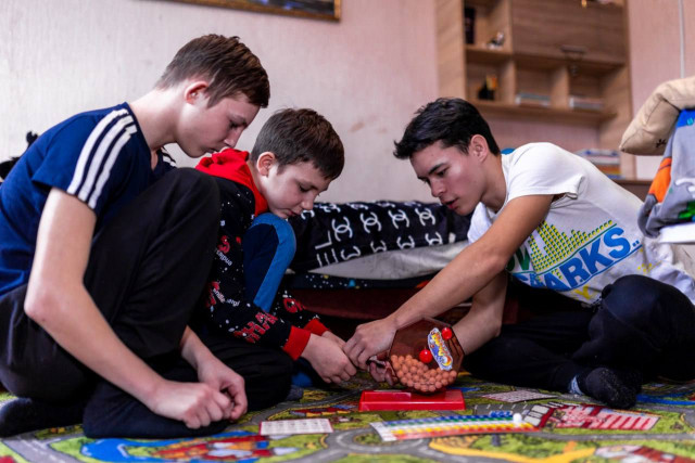 На Днепропетровщине в патронатных семьях воспитывают более 70 детей