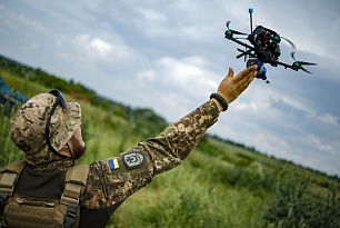 Криворіжців просять долучитися до збору на FPV-дрони для військових