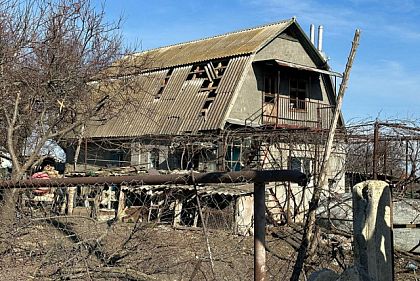 Двоє людей постраждали внаслідок чергового обстрілу Нікопольщини
