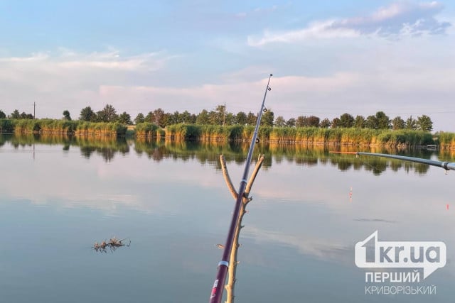 Наступного місяця на Дніпропетровщині починається заборона риболовлі на зимувальних ямах