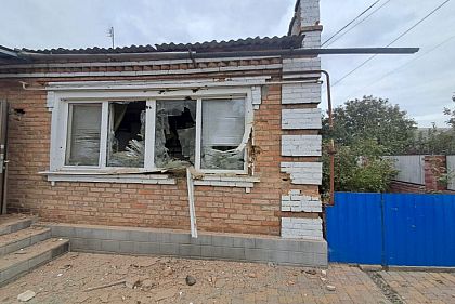 Из-за вражеского артобстрела Марганца ранены трое местных жителей