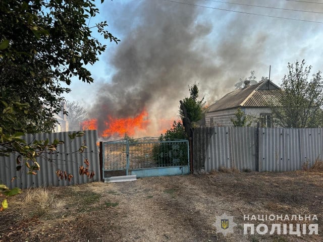 Поліцейський на Криворіжжі врятував з пожежі двох дітей