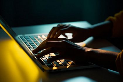 Предлагают купить водительское удостоверение: криворожан предупреждают о мошенниках в соцсетях