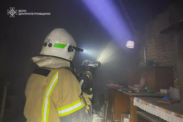 В Кривом Роге ликвидировали пожар в учебном заведении