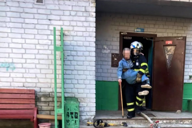 Из пожара на Днепропетровщине спасли 7 человек