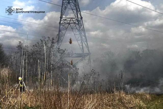 На початку тижня на Дніпропетровщині зберігається надзвичайна пожежна небезпека