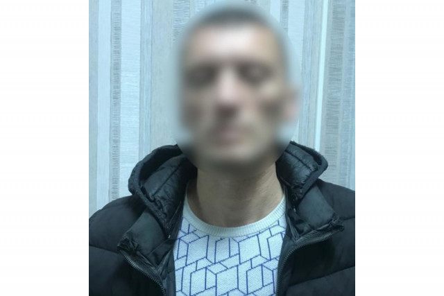 На Днепропетровщине сообщено о подозрении мужчине в развращении малолетней падчерицы