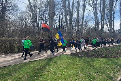 «Приближаем победу»: в Кривом Роге состоялся благотворительный забег