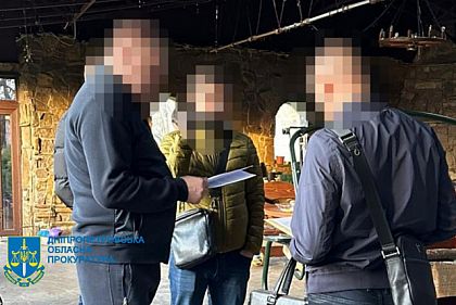 На Днепропетровщине разоблачили мэра города, который завышал стоимость ремонтных дорог