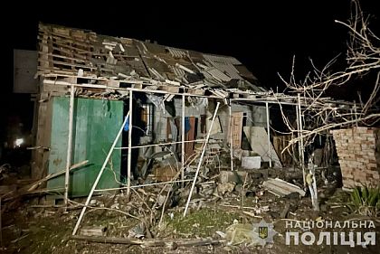 Поврежденные дома и линии элеткропередач: полицейские документируют преступления РФ на Никопольщине