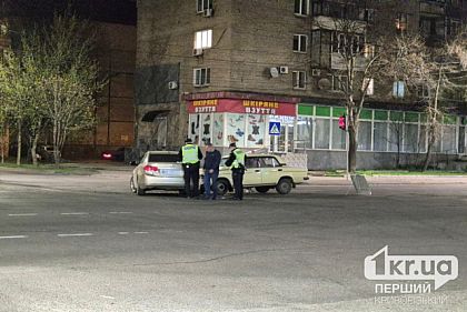 В Кривом Роге не разминулись две легковушки