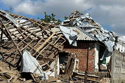 Из-за ракетной атаки по Днепровскому району пострадали 8 человек