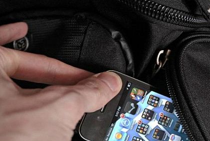 Правоохранители Кривого Рога задержали мужчину за ограбление знакомой