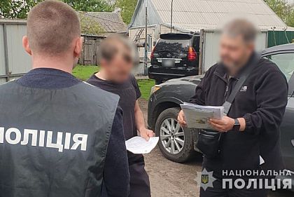 Правильное решение за 2 500 долларов: на Днепропетровщине разоблачили судью за взятку