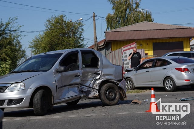 Постраждали водії: в Довгинцівському районі Кривого Рогу сталася ДТП