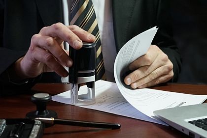 Почти миллион нотариальных бланков в Украине в этом году ушли на доверенности