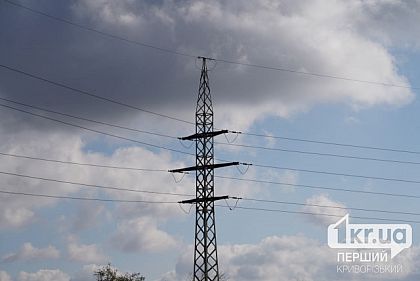 На Днепропетровщине энергетики вернули свет для 1,5 тысячи семей за сутки