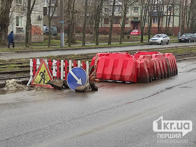 На криворожских дорогах временно ограничат движение из-за укладки асфальтобетона