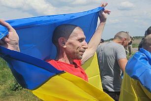 Из плена домой удалось вернуть 75 украинцев