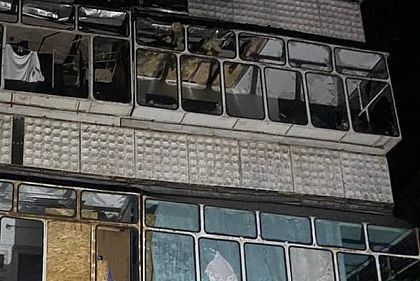 Из-за обстрелов на Никопольщине повреждено отделение банка и ЛЭП