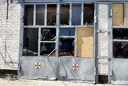 Целились во флаг: оккупанты атаковали Никопольскую область