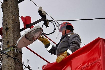 В 2023 году на Днепропетровщине провели 10 тысяч ремонтов без отключения света