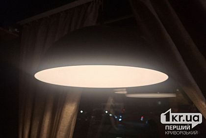 Почти 3,5 тысячи домов жителей Днепропетровщины после обстрелов снова со светом