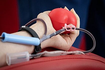 Твоя кровь спасет жизнь: криворожан призывают стать донорами