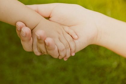 В этом году на Днепропетровщине усыновили 96 детей и 700 — устроили под опеку