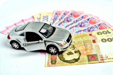 С 1 апреля Кабмин предлагает увеличить налоги для автомобилистов