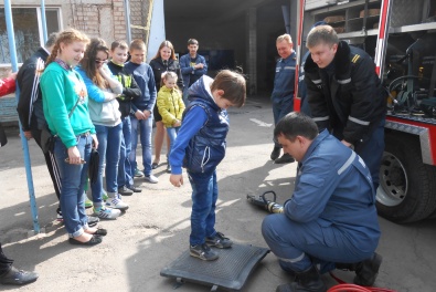 Спасатели Кривого Рога провели Неделю безопасности для детей города
