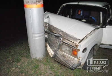 ДТП в Кривом Роге: Машина активиста Криворожского Майдана въехала в столб